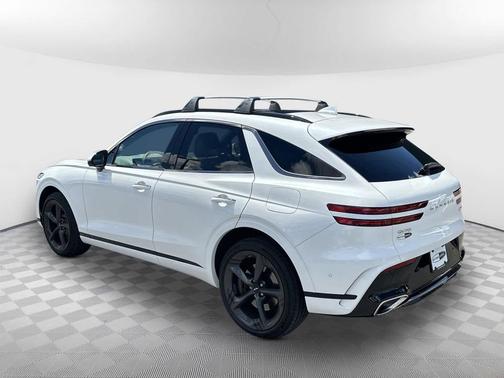 Uyuni White 2026 Genesis GV70 3.5T Sport Prestige