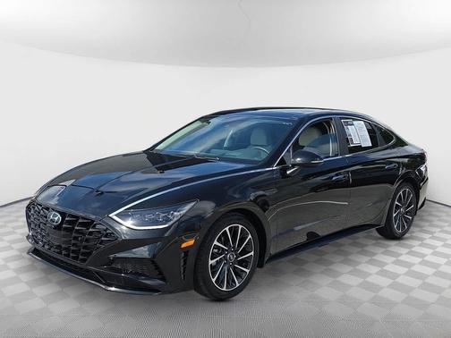 2022 Hyundai SONATA Limited