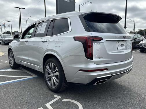 2020 Cadillac XT6 Premium Luxury FWD