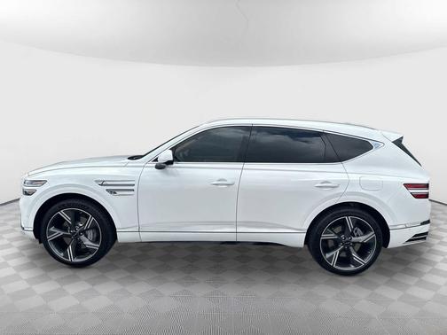 Uyuni White 2026 Genesis GV80 2.5T