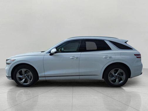 Uyuni White 2026 Genesis GV70 2.5T Advanced