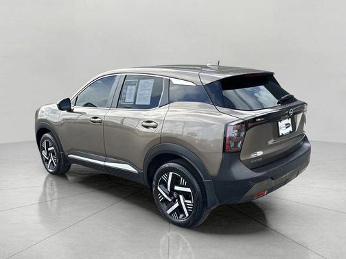 Canyon Bronze Metallic 2025 Nissan Kicks SV