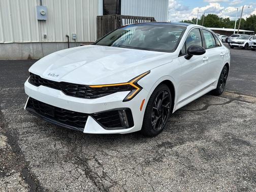 2025 Kia K5 GT-Line