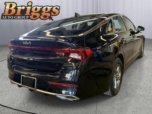 2023 Kia K5 LXS