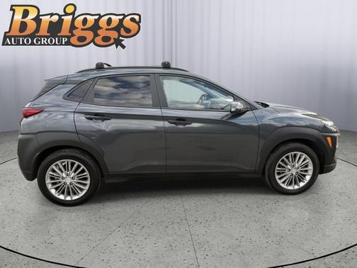 2021 Hyundai KONA SEL