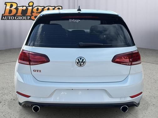 2021 Volkswagen Golf GTI 2.0T SE