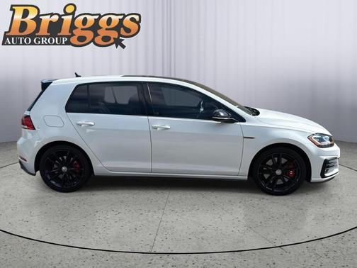 2021 Volkswagen Golf GTI 2.0T SE