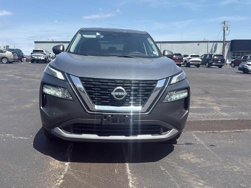 Gun Metallic 2023 Nissan Rogue SV