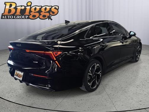 Aurora Black Pearl 2025 Kia K5 GT-Line