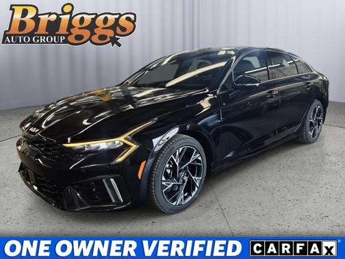 Aurora Black Pearl 2025 Kia K5 GT-Line
