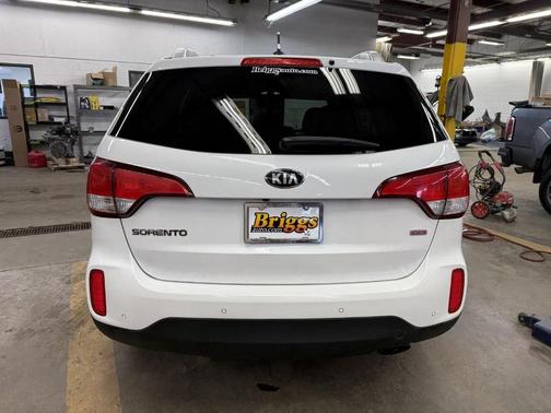 2015 Kia Sorento LX