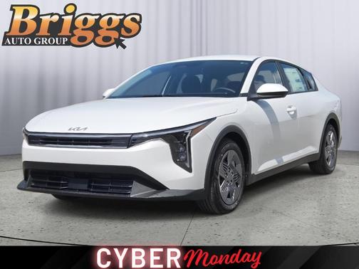 2025 Kia K4 LX