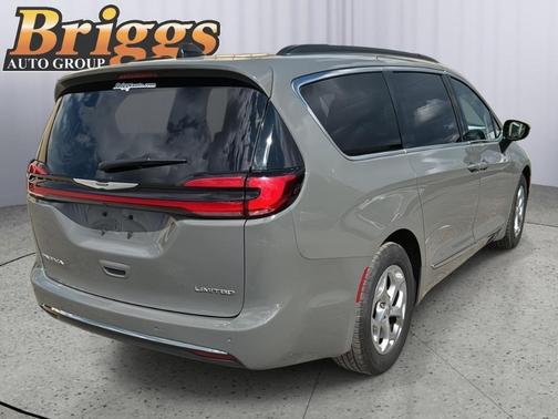 2023 Chrysler Pacifica Limited