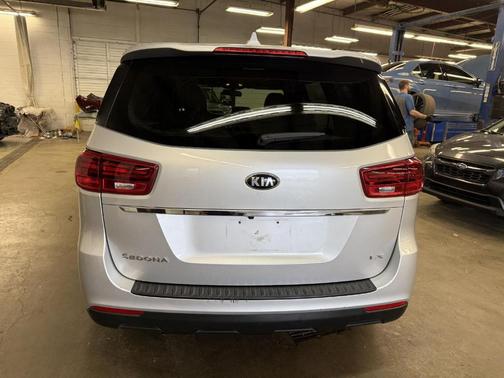 2019 Kia Sedona LX