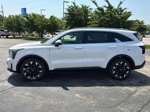 2025 Kia Sorento EX