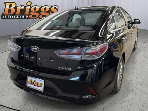 Nocturne Black 2018 Hyundai SONATA Hybrid SE