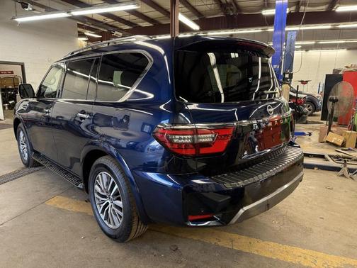 2023 Nissan Armada SL