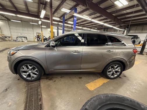 2016 Kia Sorento SX