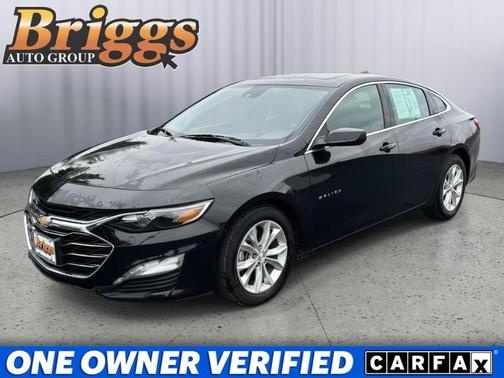 Mosaic Black Metallic 2024 Chevrolet Malibu LT