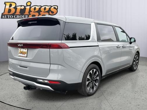 Ceramic Silver 2024 Kia Carnival EX