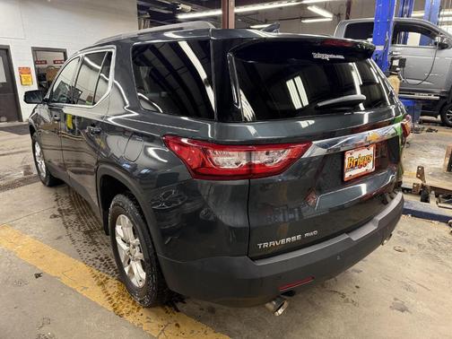 2020 Chevrolet Traverse LT Cloth