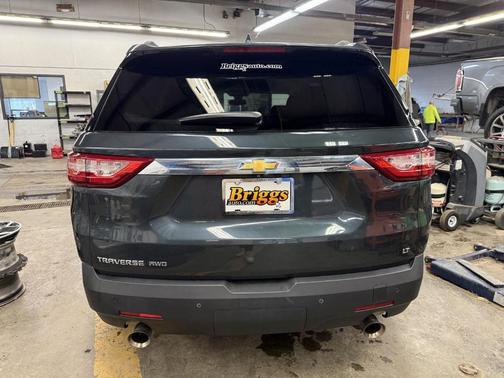 2020 Chevrolet Traverse LT Cloth
