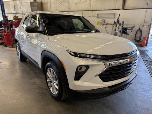 2024 Chevrolet Trailblazer LS