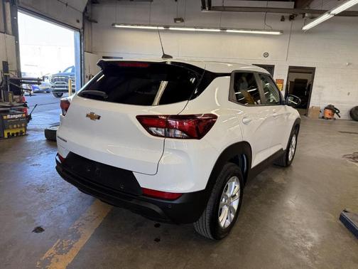 2024 Chevrolet Trailblazer LS