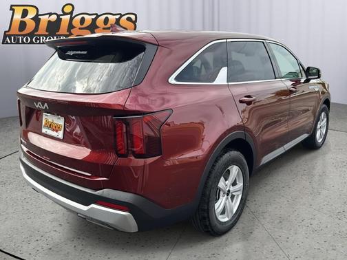 2025 Kia Sorento LX