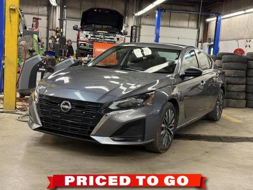 2024 Nissan Altima 2.5 SV