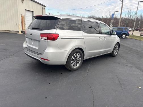 2015 Kia Sedona SX