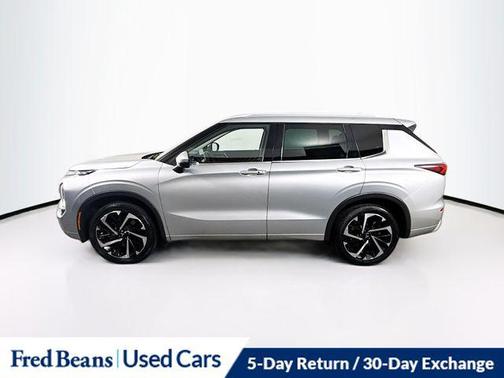2022 Mitsubishi Outlander SEL