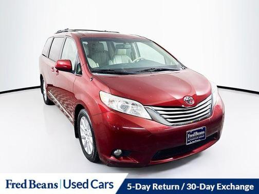 2014 Toyota Sienna XLE
