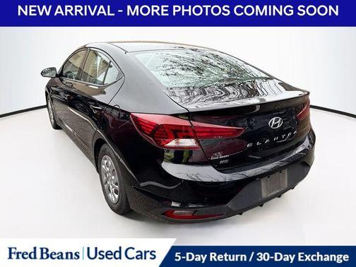 2020 Hyundai ELANTRA SE