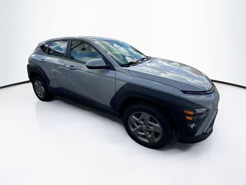 2024 Hyundai KONA SE
