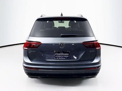 2020 Volkswagen Tiguan 2.0T SE R-Line Black