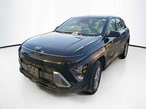 2024 Hyundai KONA SE