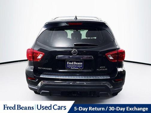 2020 Nissan Pathfinder Platinum