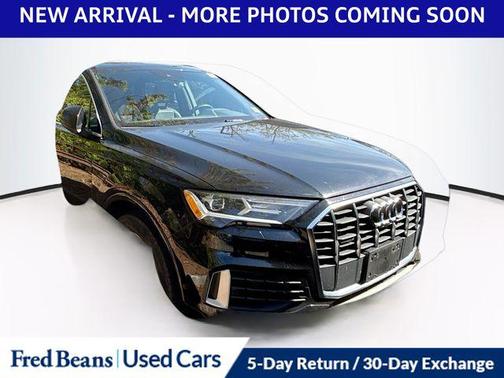 2021 Audi Q7 55 Premium Plus