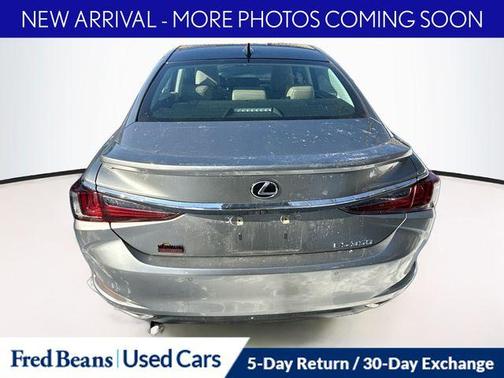 2021 Lexus ES 350 Base