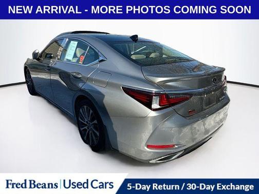 2021 Lexus ES 350 Base