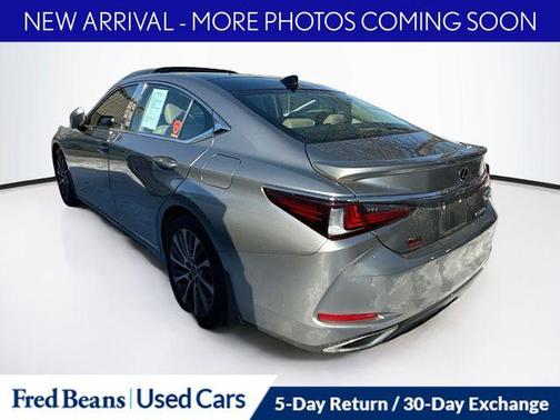 2021 Lexus ES 350 Base