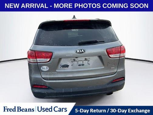 2016 Kia Sorento LX