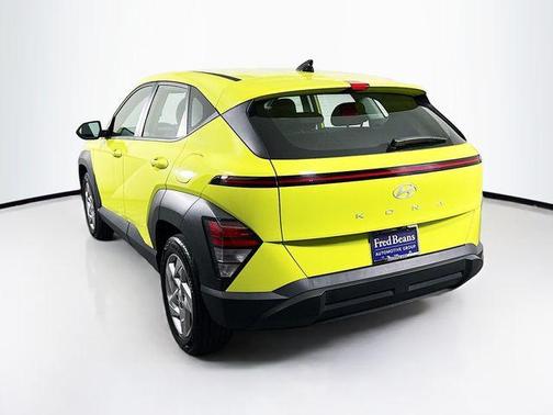 2024 Hyundai KONA SE