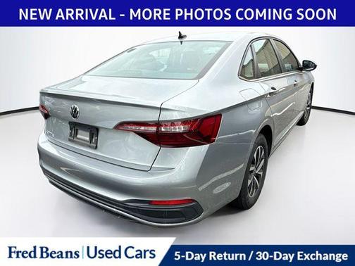 Pyrite Silver Metallic 2024 Volkswagen Jetta 1.5T S