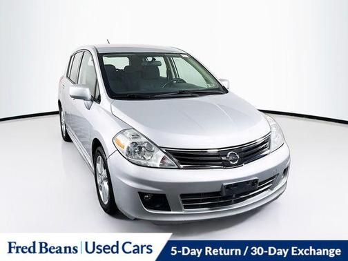 2010 Nissan Versa 1.8 SL