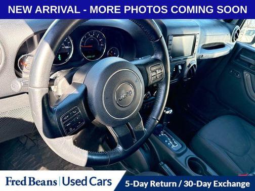 Granite Crystal Clearcoat Metallic 2017 Jeep Wrangler Unlimited Sport
