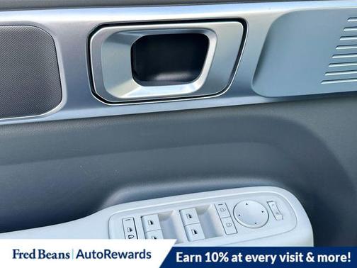 2026 Hyundai SANTA FE SE