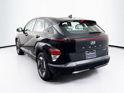 Abyss Black Pearl 2024 Hyundai KONA EV SE