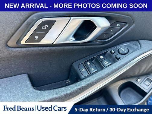 Phytonic Blue Metallic 2021 BMW 330e xDrive